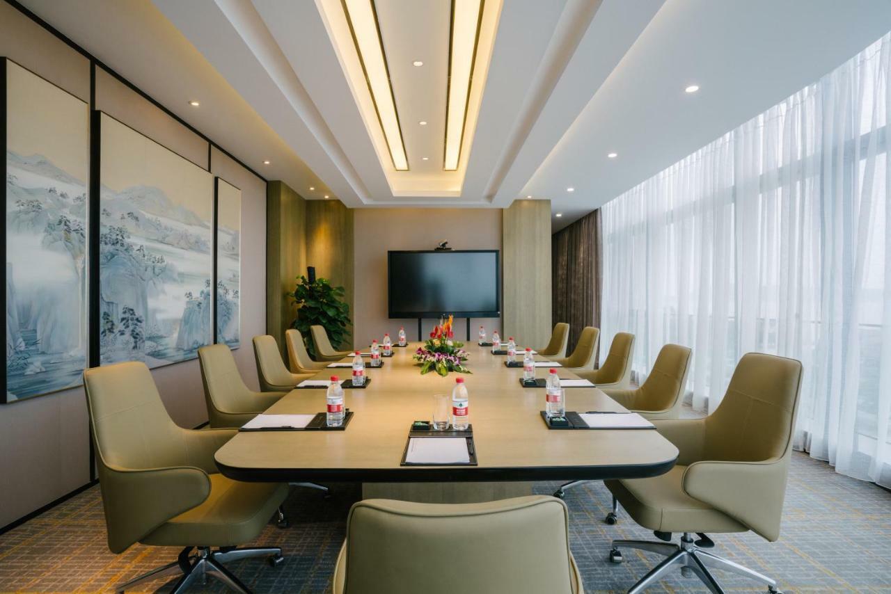 Pullman Zhoushan Seaview Экстерьер фото