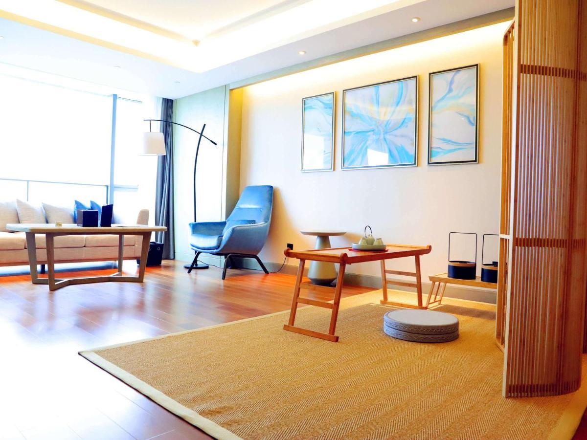 Pullman Zhoushan Seaview Экстерьер фото